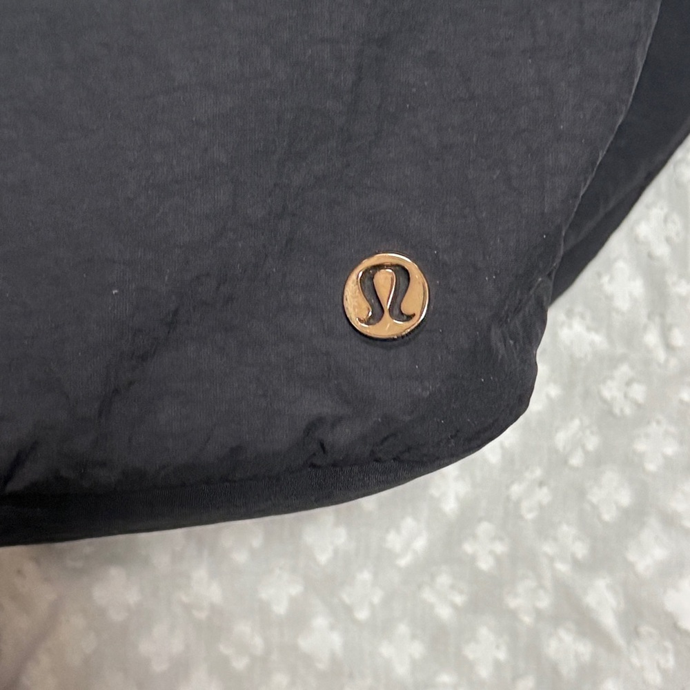 Lululemon On My Level Bag - Picture 3 of 14